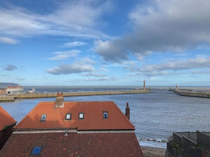 Annie'S Cottage , Whitby . Beautiful Sea Views Exterior photo